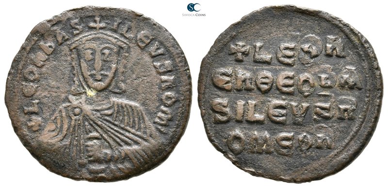 Leo VI the Wise. AD 886-912. Constantinople
Follis Æ

26 mm., 6,50 g.



...