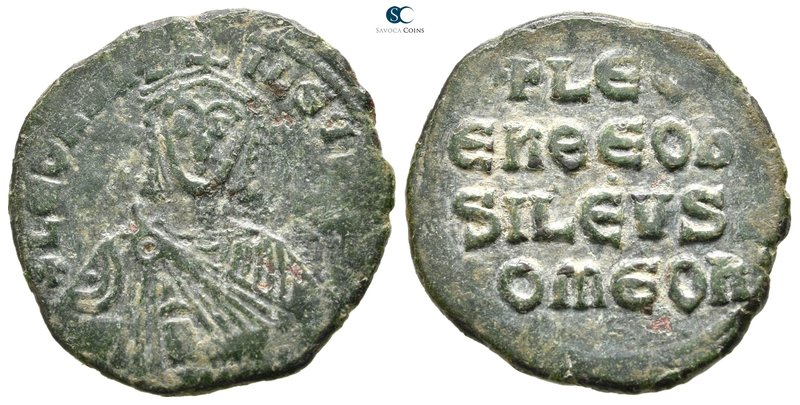 Leo VI the Wise. AD 886-912. Constantinople
Follis Æ

24 mm., 5,73 g.



...