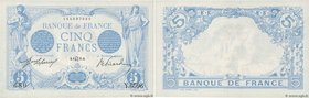 Country : FRANCE 
Face Value : 5 Francs BLEU 
Date : 06 juillet 1915 
Period/Province/Bank : Banque de France, XXe siècle 
Catalogue reference : F...