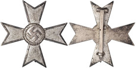 III Reich, Kriegsverdienstkreuz I Class
III Rzesza, KVK Krzyż Zasługi Wojennej I Klasy
 Bardzo ładnie zachowana rzadsza wersja krzyża. Niesygnowany,...