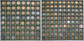 Coin sets
Szwecja / Sweden / Schweden / Suède / Sverige

Oskar II 1872-1907; Gustaw V 1907-1950; Gustaw VI Adolf 1950-1973 set 105 pieces. – 1 öre....