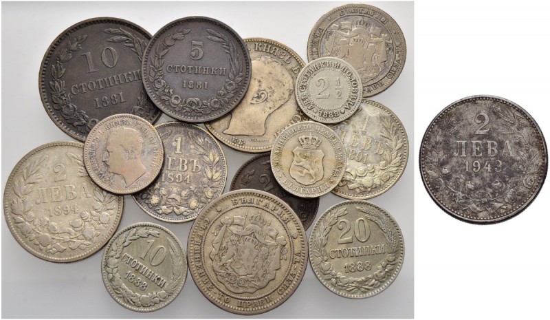 BULGARIEN 
 Lots 
 Diverse Münzen. 10 Stotinki 1881. 5 Stotinki 1881. 2 Stotin...