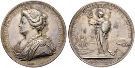 GROSSBRITANNIEN 
 Anne, 1702-1714. 
 Silbermedaille 1713. Auf den Frieden von Utrecht. Stempel von John Croker. Brustbild der Königin nach links. Rv...