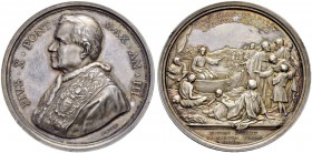 ITALIA
Vaticano - Stato Pontificio
Pio X. 1903-1914.
Medaglia 1906/AN III. Medaglia annuale. Studio del catechismo. Opus F. Bianchi. 34.86 g. Rinal...