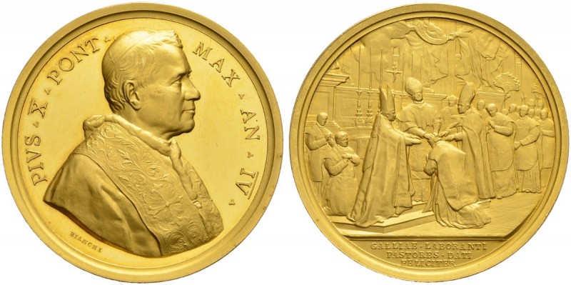 ITALIA 
 Vaticano - Stato Pontificio 
 Pio X. 1903-1914. 
 Medaglia in oro 19...