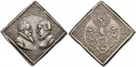 RDR / ÖSTERREICH 
 Rudolf II. 1576-1612. 
 Silbermedaille 1582. KLIPPE zu 1 1/2 Talern. Auf den kaiserlichen Rat Georg Schrötl und seine Gemahlin. D...
