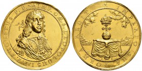 RDR / ÖSTERREICH 
 Leopold I. 1657-1705. 
 Denkmünze zu 10 Dukaten o. J. (1661-64). Auf seine Krönung. Stempel von Johann Buchheim. 34.43 g. Förschn...