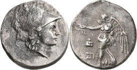 Pamphylien: SIDE: Tetradrachme, 2.-1. Jhd. v. Chr., 16,07 g. Athenakopf mit korinthischem Helm / Nike nach links. Verkrustung auf Av, schön ausgeprägt...