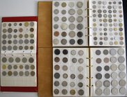 Alle Welt: Eine außergewöhnliche, liebevoll zusammengestellte Sammlung von insgesamt mehr als 1400 Münzen aus aller Welt. Auf 3 Alben verteilt eine Ko...