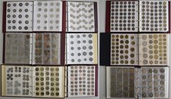 Alle Welt: Sehr große Sammlung von Kursmünzen aus 9 Staaten, verteilt auf 9 volle Alben. Belgien, China, Deutschland, England, Frankreich, Kanada, Tsc...