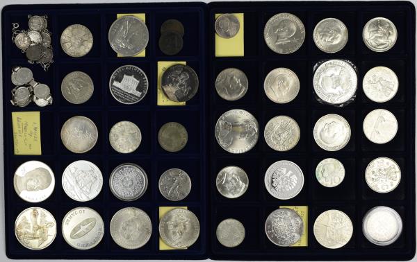 Alle Welt: Lot von circa 40 meist Silber- Münzen/Medaillen, dabei u. a. Spanien ...