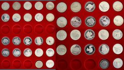 Polen: Sammlung 22 diverse Silbergedenkmünzen aus Polen aus der Serie Ochrona Srodowiska / Umweltschutz / Environmental protection. Es wurde jeweils d...