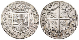 Felipe V (1700-1746). 2 reales. 1731. Sevilla. PA. (Cal-1431). Ag. 5,85 g. MBC+. Est...65,00.