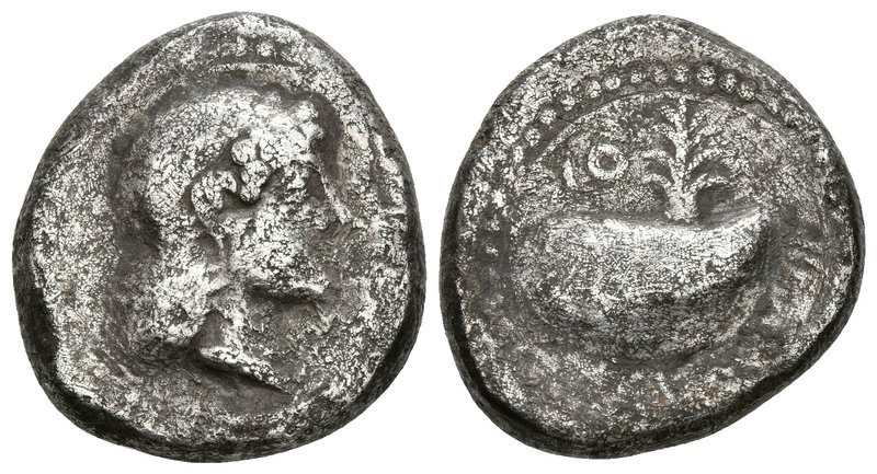 CAMPANIA, Cumae. Didracma. 460-450 a.C. A/ Cabeza de ¿Kyme? a derecha, con diade...