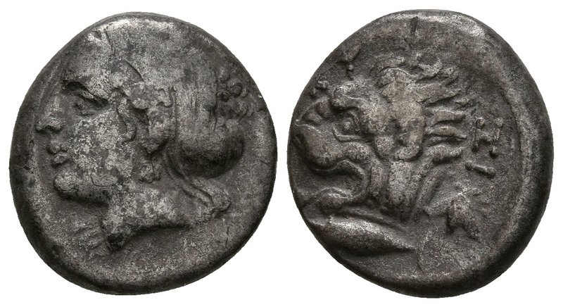 MYSIA, Kyzikos. Dracma. 390-340 a.C. A/ Cabeza de Kore Soteira a izquierda con s...