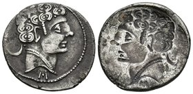 SECOBIRICES. Denario. 120-30 a.C. Saelices (Cuenca). A/ Cabeza masculina a derecha, detrás creciente y debajo letra ibérica S. R/ Incuso. Ar. 3,03g. M...