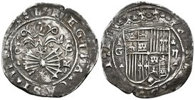 REYES CATOLICOS. 2 Reales. (1474-1504). Granada R. A/ Leyenda: FERNANDVS : ET : EL. R/ + REX : REGINA : CAST : LE. (Las N invertidas). Adornos del cam...