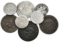 FELIPE V. Lote compuesto por 9 monedas, conteniendo: 2 Maravedís 1745 (2) y 1718 Barcelona; 1/2 Real 1732 Sevilla, 1735 Madrid, 1737 Sevilla y 1738 Ma...