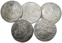 CARLOS IV. Lote compuesto por 5 monedas de 8 Reales de Lima. 1794 IJ Cal-648, 1804 JP Cal-661; 1804 JP Cal-661, 1806 JP Cal-663 y 1807 JP Cal-664. Tod...