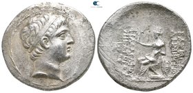 Seleukid Kingdom. Uncertain mint. Demetrios II, 1st reign 146-138 BC. Tetradrachm AR