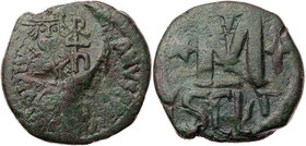 BYZANZ
Heraclius mit Heraclius Constantinus, 613-641 AE-Follis mit Zangengegenstempel aus Catania Vs.: Büste v. v., rechts Herakliogramm, Rs.: SCLs, ...