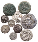 Lot, griechische Münzen AR- und AE-Prägungen aus den unterschiedlichsten Gebieten der griechischen Welt. 13 Stück s-ss, ss