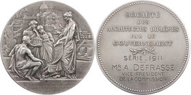 HANDWERK, BRANCHEN, BERUFE ARCHITEKTUR
 Silbermedaille 1896 v. Louis-Alexandre Bottée, bei Monnaie de Paris Widmung der Société des architectes diplo...