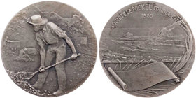 AUSBEUTE ÜBERSEE
Ozeanien Nickelmedaille o. J. (1907) v. René Baudichon, bei Monnaie de Paris Vs.: Ozeanier beim Nickel-Tagebau, Rs.: SOCIETE DE NICK...