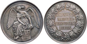 FAUNA NUTZVIEH
 Silbermedaille o. J. bei Gottfried Bernhard Loos (1812-1843) Prämie der Mastvieh-Ausstellung in Berlin, Vs.: Victoria sitzt mit Lorbe...
