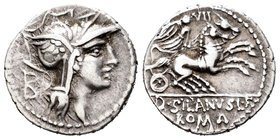 Junia. Denario. 91 a.C. Roma. (Ffc-789). (Craw-337/3a). (Cal-869). Anv.: Cabeza de Roma a derecha, detrás B. Rev.: Victoria en biga a derecha, encima ...