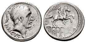 Marcia. Denario. 56 a.C. Roma. (Ffc-894). (Craw-425/1). (Cal-962). Anv.: Cabeza diademada de Ancus Marcius a derecha, detrás lituo y ANCVS. Rev.: Esta...