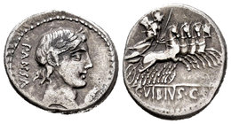 Vibia. Denario. 90 a.C. Taller Auxiliar de Roma. (Ffc-1187). (Craw-342/5b). (Cal-1345). Anv.: Cabeza laureada de Apolo a derecha, detrás PANSA y delan...