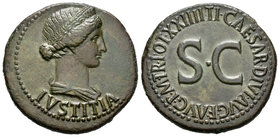 Livia. Dupondio. 22-23 d.C. Roma. (Spink-1739). (Ric-46). Anv.: IVSTITIA. Busto de Livia a derecha con diadema. Rev.: TI CAESAR DIVI AVG F AVG P M TR ...