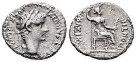Tiberio. Denario. 16 d.C. Lugdunum. (Spink-1763). (Ric-26). Rev.: PONTIF MAXIM. Figura femenina sentada a derecha con cetro y rama. Ag. 3,53 g. Oxidac...