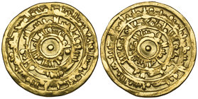 FATIMID, al-Mu‘izz (341-365h), dinar, Misr 362h, month of al-Muharram, 3.93g (Nicol 365), good very fine 

Estimate: GBP 200 - 250