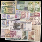 Lote de 17 billetes de diferentes países, algunos españoles. A examinar. BC/S/C-.