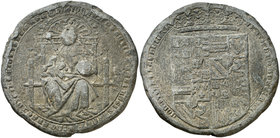 Juana I (1504-1516). Sello pendiente en plomo. (Guglieri I, p. 457, nº 623). 390 g. Ø 80 mm. Ex Áureo & Calicó 30/11/2011, nº 1941. Ex Colección Balsa...