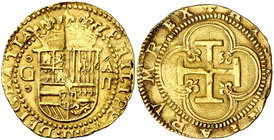 s/d. Felipe II. Granada. A. 2 escudos. (Cal. 38). 6,73 g. Rayita. Algo alabeada. Brillo original. Escasa. (MBC+).