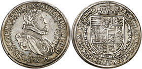 1611. Austria. Rodolfo II. 1 taler. (Kr. 126.1) (Dav. 3009A). 28,29 g. AG. Bonita pátina. Rara. MBC+.