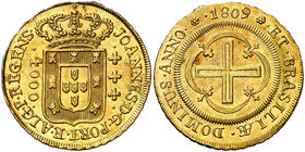 1809/8. Brasil. Juan, Príncipe Regente. R (Río). 4000 reis. (Fr. 95) (Gomes 34.05 var). 8,02 g. AU. Muy bella. EBC+.