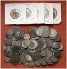Lote de 140 monedas europeas, bastantes de ellas medievales. A examinar. BC/MBC-.