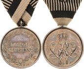 Orden deutscher Länder Preußen
Kriegsverdienstmedaille Verliehen 1873-1918. Silber. 25 mm, 10,3 g (mit Band). Am Dreiecksband Nimmergut 2504 OEK 1894...