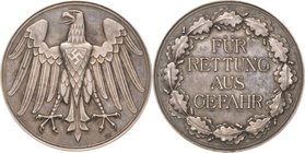 Orden des Dritten Reiches
Erinnerungsmedaille für Rettung aus Gefahr Verliehen 1933-1945. Silber. 50 mm, 55,65 g. Mit Randpunze: Halbmond 835 PR. STA...