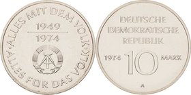 Proben
 10 Mark 1974. 25 Jahre DDR-Materialprobe in Silber. Randschrift: 3x 10 Mark Jaeger 1551 P Selten. Stempelglanz