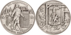 Ausbeute, Bergbau, Hüttenwesen
 Silbermedaille 1992 (Fritz Scheppat/Werner Godec) Jahresmedaille der Grafschafter Münzfreunde Moers - Der Obersteiger...