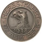 Drittes Reich
 Einseitige Bronzegußmedaille 1938. Herbstfahrt Panzer-Abwehr-Abteilung 6. Adlerkopf nach links, darunter Jahreszahl, Umschrift. 69,7 m...
