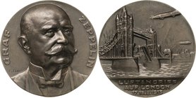 Slg. Joos - Medaillen, Plaketten, Abzeichen der Luftfahrt 1783-1945
 Bronzegussmedaille 1915 (F. Eue/Ball) Deutsche Luftschiffangriffe auf London. Br...