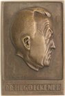 Slg. Joos - Medaillen, Plaketten, Abzeichen der Luftfahrt 1783-1945
 Einseitige Bronzeplakette 1925 (G. Schulz) Kopf Dr. Eckener nach rechts. 51,7 x ...