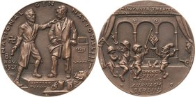 Medailleur Goetz, Karl 1875 - 1950
 Bronzegussmedaille 1923. Hitlerputsch im Münchener Bürgerbräukeller. Hitler mit gezogener Waffe unterbricht die R...