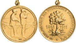Schützenmedaillen - Deutschland
Offenbach Goldmedaille 1911 (unsigniert) 50-jähriges Jubiläum des Offenbacher Schützenvereins. Zwei Schützen am Schie...